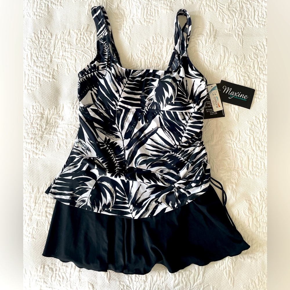 NWT Maxine of Hollywood Shimmering Night Minimizer Slimming Romper Swimsuit 14
